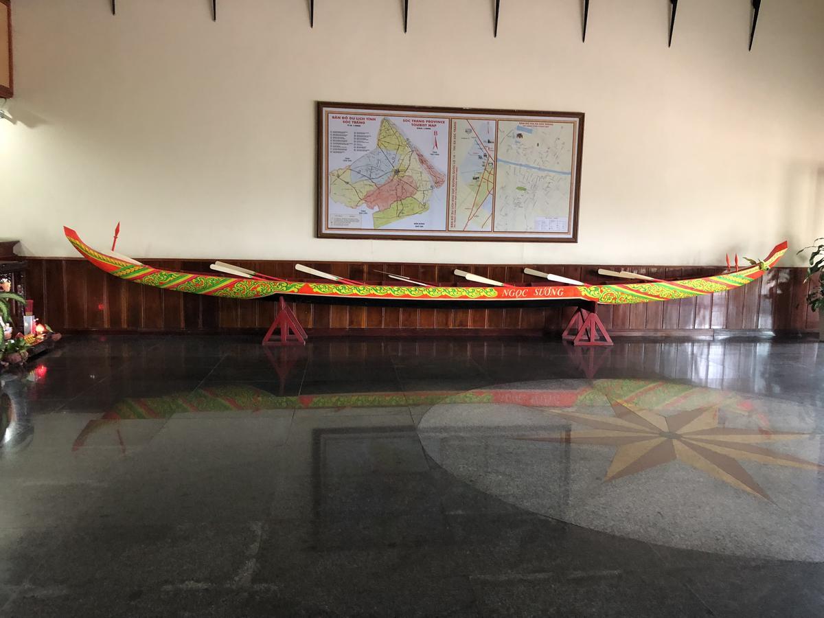 Ngoc Thu Hotel Шокчанг Экстерьер фото